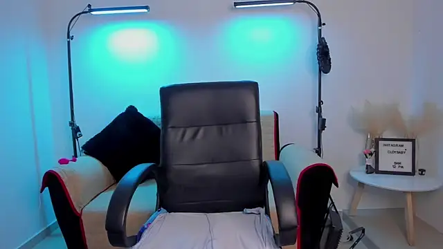 cloy baby   online show from 02-23-25, 12:19