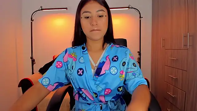 cloy baby   online show from 10-20-25, 10:16