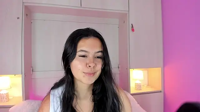 Snapshot of valerymeyerr chatting on 03-08-25, 04:23 valerymeyerr online show from 03-08-25, 04:23