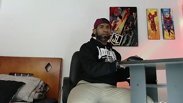 Enriblack92 online show from 12-30-24, 12:32