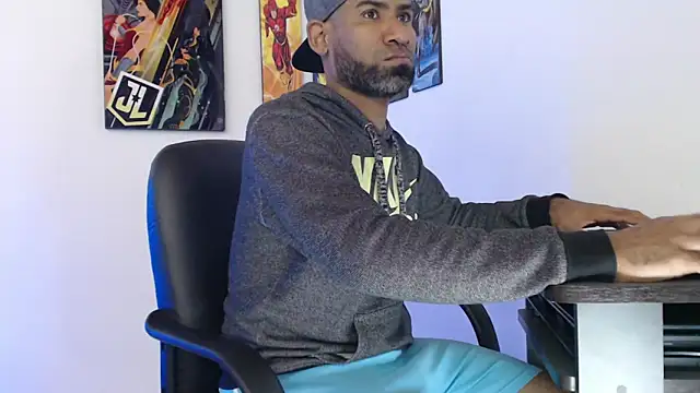 Enriblack92 online show from 01-03-25, 06:57