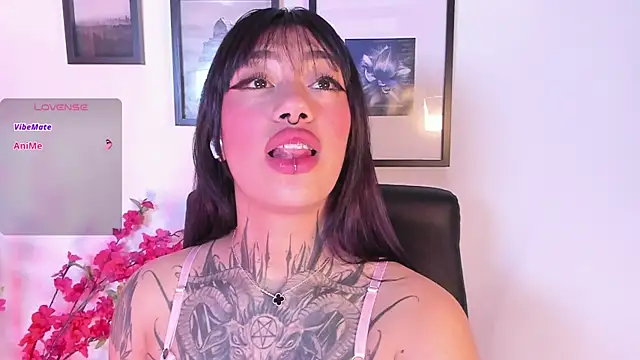 Akari1 Mischief online show from 04-03-26, 04:10