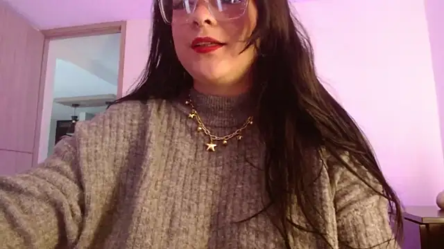 Layna cold online show from 02-18-26, 12:45