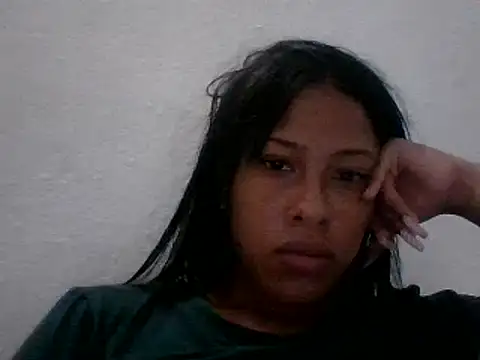Snapshot of Kitra_New chatting on 12-22-24, 08:16 Kitra New online show from 12-22-24, 08:16