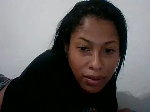 Snapshot of Kitra_New chatting on 12-23-24, 05:17 Kitra New online show from 12-23-24, 05:17
