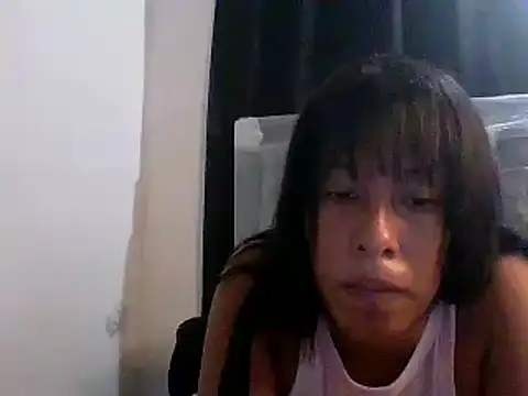 Snapshot of Kitra_New chatting on 01-25-25, 05:08 Kitra New online show from 01-25-25, 05:08