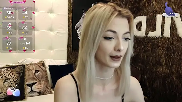 Snapshot of PinkySparks chatting on 03-03-25, 07:49 PinkySparks online show from 03-03-25, 07:49