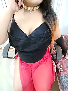 Snapshot of SHUBHI880 chatting on 01-22-25, 06:10 SHUBHI880 online show from 01-22-25, 06:10