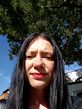 Snapshot of Isabella_21x chatting on 10-24-25, 01:07 Isabella 21x online show from 10-24-25, 01:07