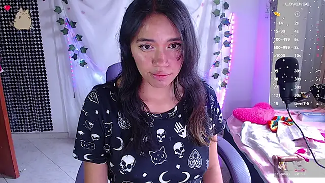 sophie north online show from 02-05-26, 08:13