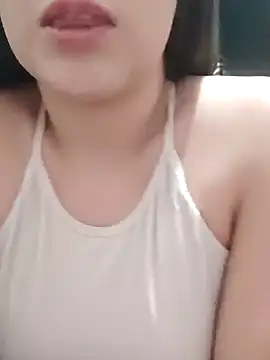 Snapshot of dulccemaria24 chatting on 01-14-25, 12:54 dulccemaria24 online show from 01-14-25, 12:54