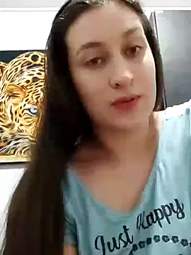 Snapshot of dulccemaria24 chatting on 01-23-25, 02:44 dulccemaria24 online show from 01-23-25, 02:44