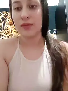 Snapshot of dulccemaria24 chatting on 01-25-25, 06:13 dulccemaria24 online show from 01-25-25, 06:13