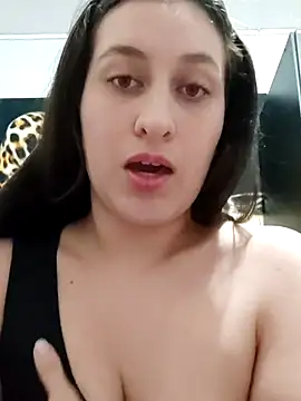 Snapshot of dulccemaria24 chatting on 03-18-25, 02:15 dulccemaria24 online show from 03-18-25, 02:15