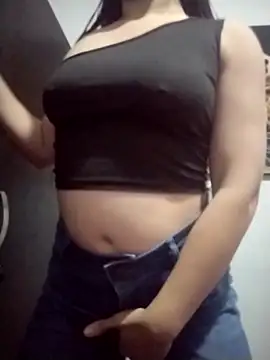 Snapshot of dulccemaria24 chatting on 11-29-25, 08:12 dulccemaria24 online show from 11-29-25, 08:12