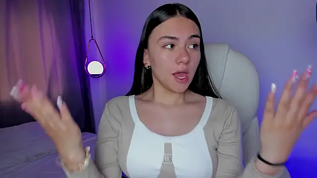 mia nevaeh online show from 02-07-26, 08:23