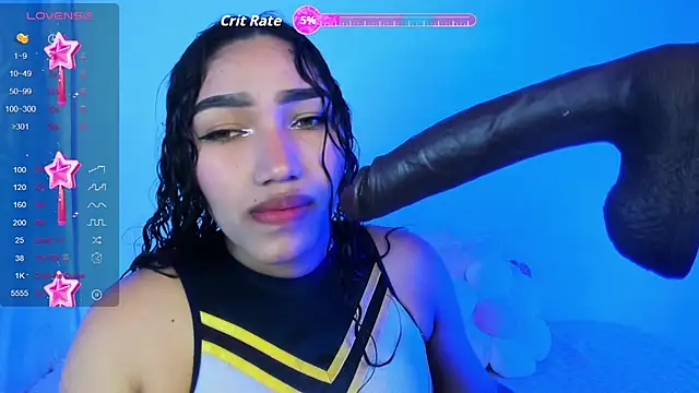 Snapshot of Olivia_fx chatting on 11-22-25, 03:44 Olivia fx online show from 11-22-25, 03:44