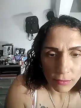 Corina hot online show from 12-12-24, 10:52