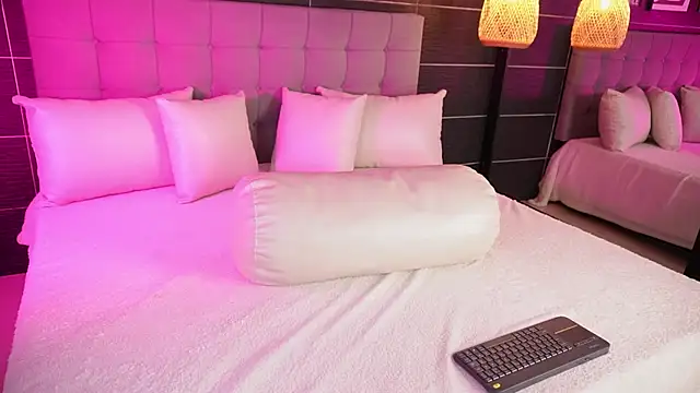 Bella TS  online show from 12-05-24, 10:01