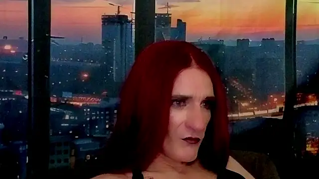 LuvNuk online show from 09-10-25, 09:31