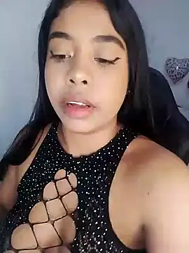 Snapshot of Fanny_Klean chatting on 02-28-25, 05:59 Fanny Klean online show from 02-28-25, 05:59