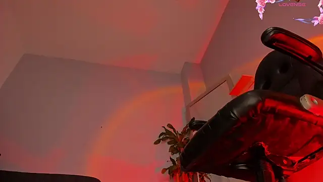 charlotte  grey online show from 04-02-26, 08:06