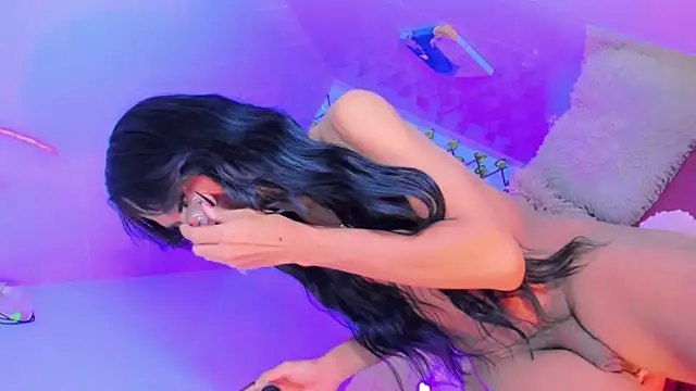 Snapshot of gilbanys_22 chatting on 02-07-25, 04:16 gilbanys 22 online show from 02-07-25, 04:16