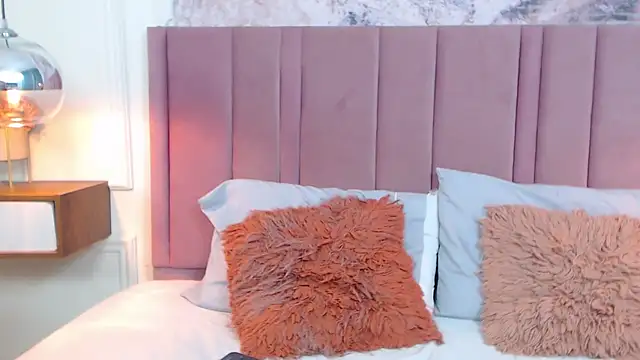 SabrinaDevill online show from 02-08-25, 01:22