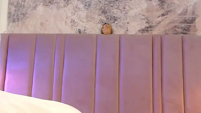 Snapshot of SabrinaDevill chatting on 04-23-26, 01:13 SabrinaDevill online show from 04-23-26, 01:13