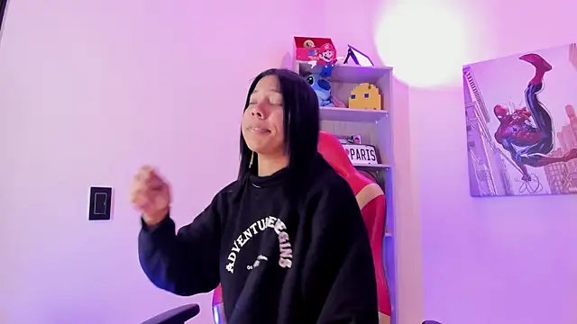 Snapshot of madelyn_rose_ chatting on 01-15-25, 02:17 madelyn rose online show from 01-15-25, 02:17