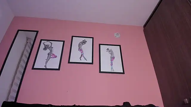 Snapshot of SensualJane2 chatting on 02-13-25, 02:12 SensualJane2 online show from 02-13-25, 02:12