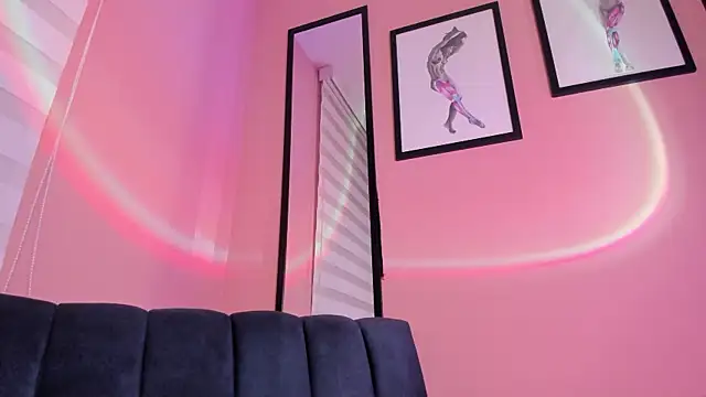 Snapshot of SensualJane2 chatting on 10-24-25, 01:57 SensualJane2 online show from 10-24-25, 01:57