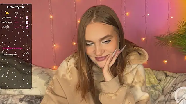 Snapshot of CarolineLovers chatting on 02-22-25, 10:31 CarolineLovers online show from 02-22-25, 10:31