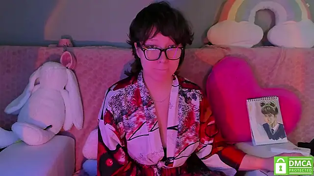 Snapshot of dreamgirllovee chatting on 02-04-25, 05:21 dreamgirllovee online show from 02-04-25, 05:21