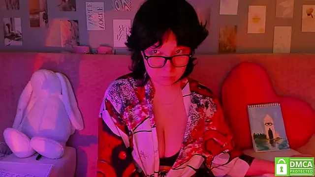 Snapshot of dreamgirllovee chatting on 03-23-25, 12:47 dreamgirllovee online show from 03-23-25, 12:47