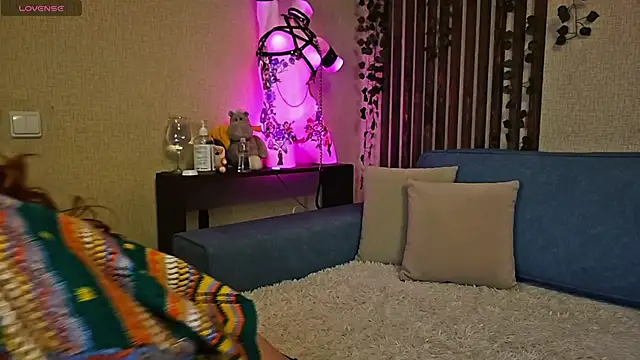 Snapshot of _SweetFox_ chatting on 09-30-25, 09:20 SweetFox online show from 09-30-25, 09:20