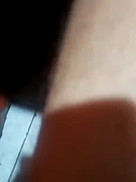 Snapshot of Cris29_84 chatting on 10-02-25, 07:48 Cris29 84 online show from 10-02-25, 07:48