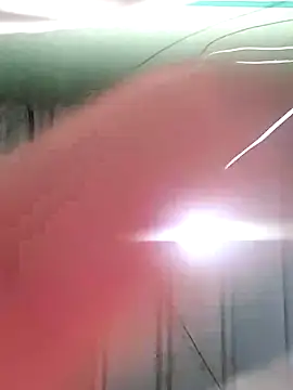 Snapshot of Cris29_84 chatting on 10-26-25, 05:19 Cris29 84 online show from 10-26-25, 05:19