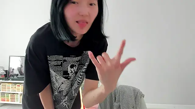 Snapshot of ailey_chao chatting on 05-24-26, 02:27 ailey chao online show from 05-24-26, 02:27