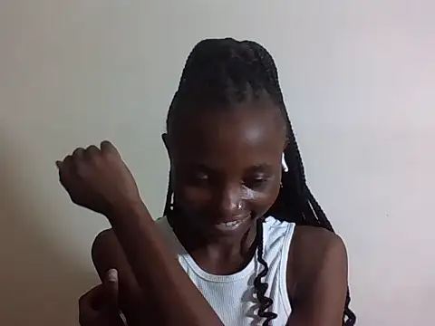 SexyNeedle22 online show from 11-10-25, 07:57