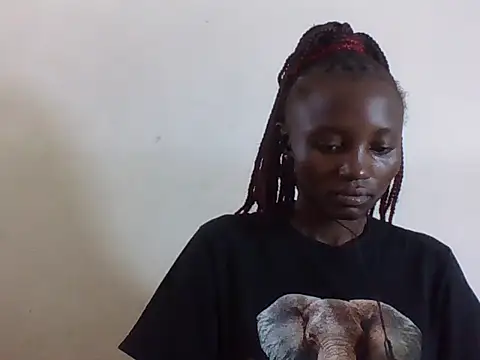 SexyNeedle22 online show from 02-10-26, 07:56