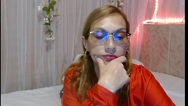 italagomez  online show from 02-27-25, 01:48