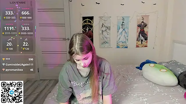 Snapshot of JorRoger chatting on 11-09-25, 08:07 JorRoger online show from 11-09-25, 08:07