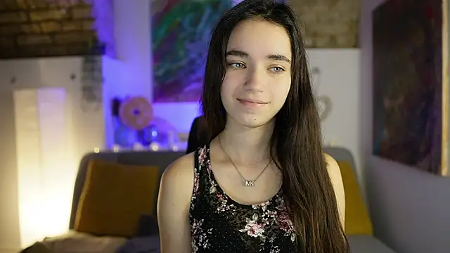 Snapshot of Gia_Paige18 chatting on 12-17-24, 09:39 Gia Paige18 online show from 12-17-24, 09:39