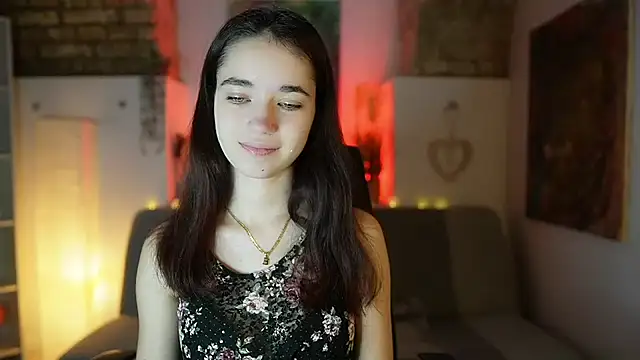 Gia Paige18 online show from 02-06-25, 08:29