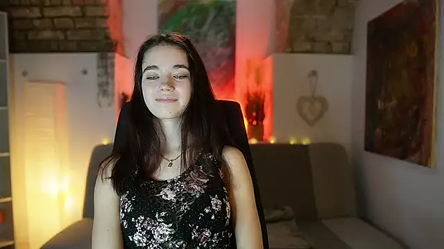 Snapshot of Gia_Paige18 chatting on 02-06-25, 11:32 Gia Paige18 online show from 02-06-25, 11:32