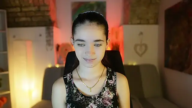 Snapshot of Gia_Paige18 chatting on 02-13-25, 09:20 Gia Paige18 online show from 02-13-25, 09:20