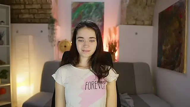 Snapshot of Gia_Paige18 chatting on 03-18-25, 11:19 Gia Paige18 online show from 03-18-25, 11:19