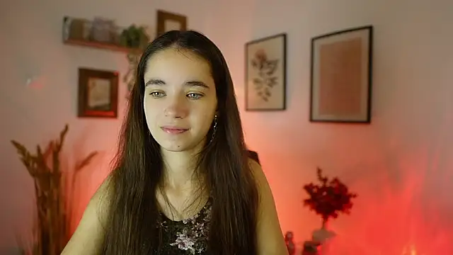 Snapshot of Gia_Paige18 chatting on 09-16-25, 08:15 Gia Paige18 online show from 09-16-25, 08:15