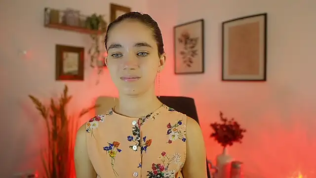 Snapshot of Gia_Paige18 chatting on 09-23-25, 01:14 Gia Paige18 online show from 09-23-25, 01:14